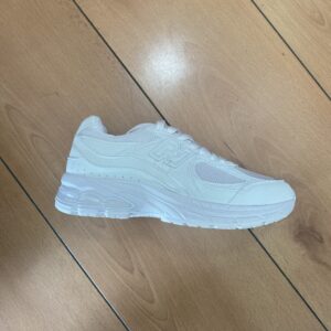 Deportiva blanca 10€