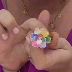 Anillo flor  colores 6€