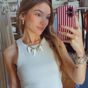 Collar diente de tiburón 10€