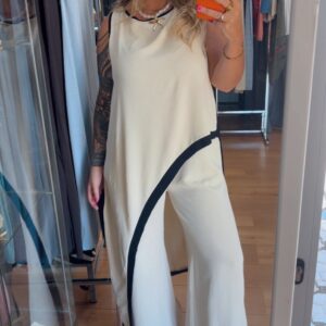 Conjunto noche beige 26€