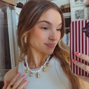 Collar tortuga beige 10€
