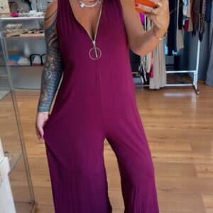 Mono Erika burdeos 18€