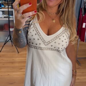 Vestido Amazonia beige 6€