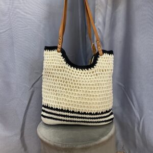 Bolso ganchillo beig  y negro