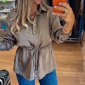 Camisa Alejandra taupe 18€
