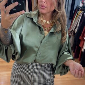 Camisa Sahara verde 18€