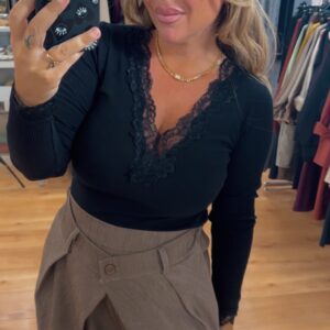 Top Pamela negro14€